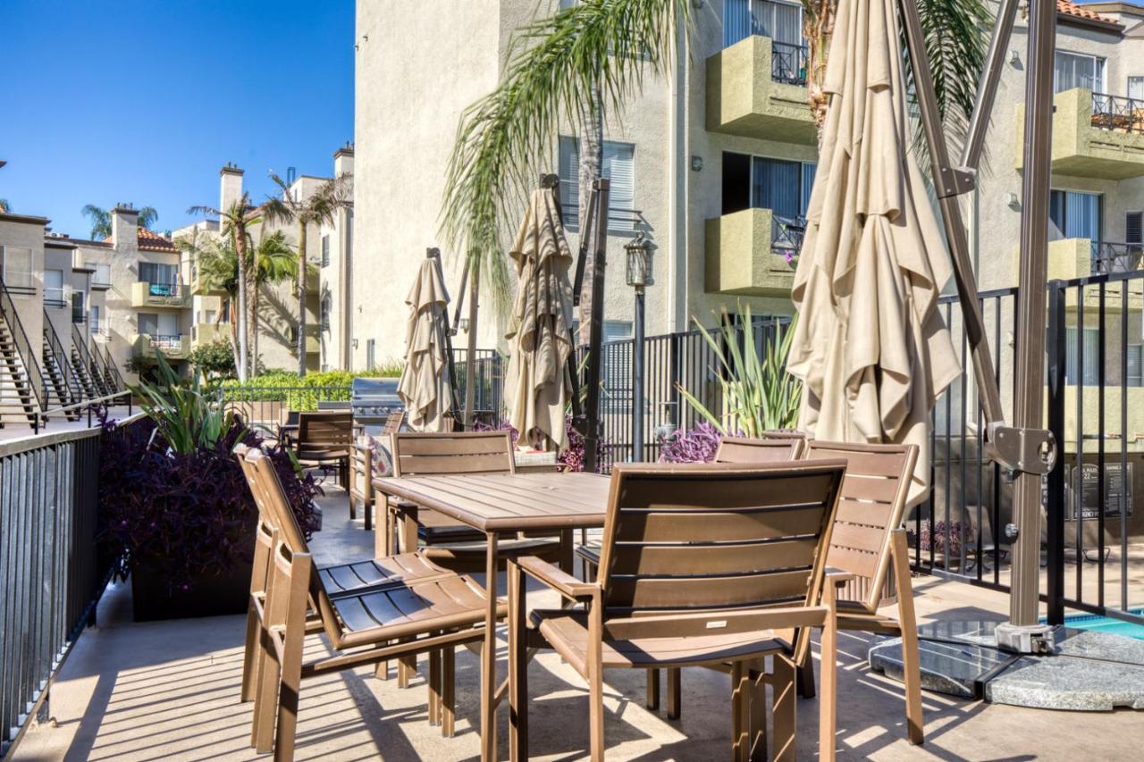 1br W Gym Pool Wd Nr Olive Ave Lax-885 Apartment