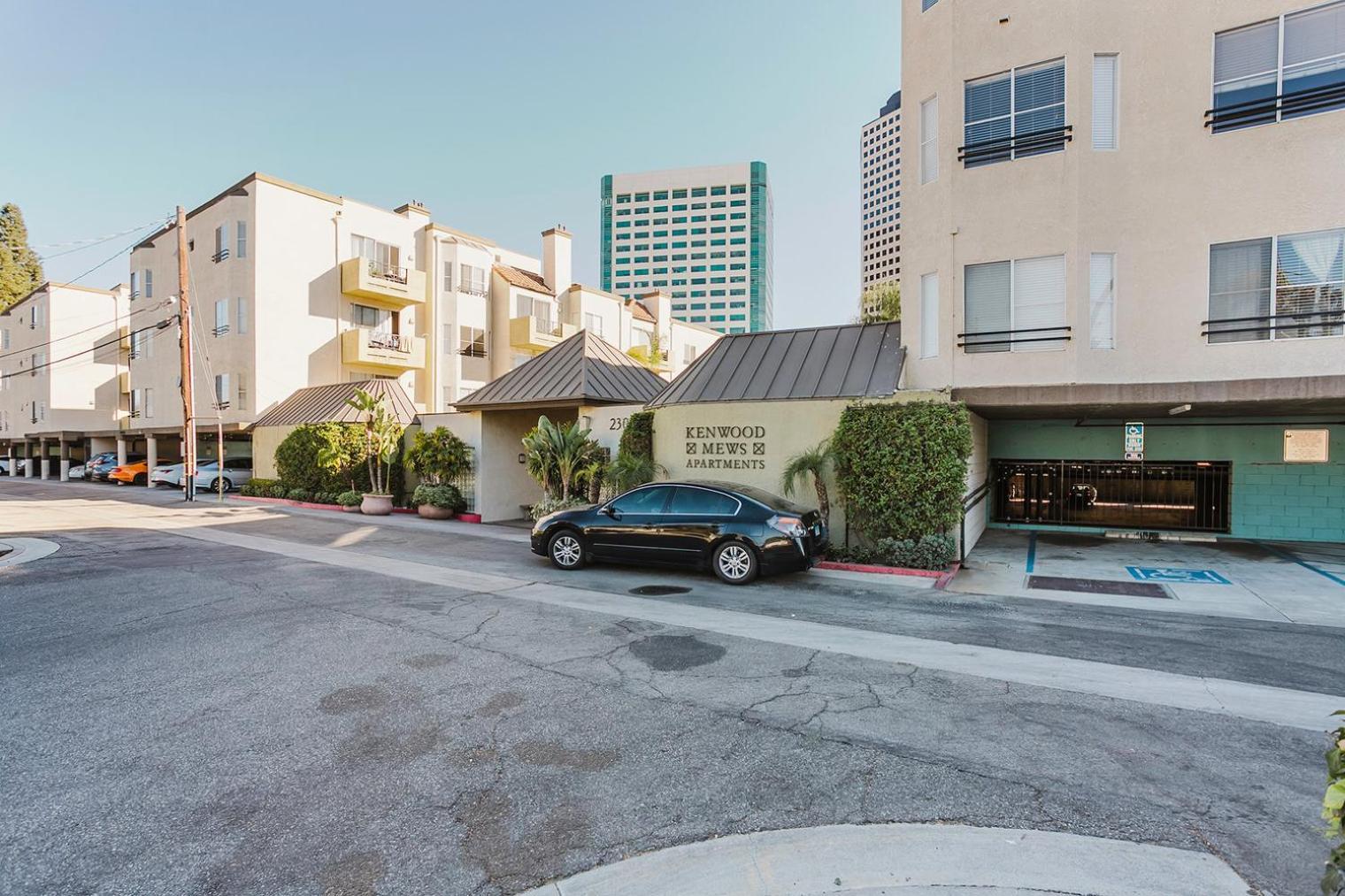 1br W Gym Pool Wd Nr Olive Ave Lax-885 Apartment *